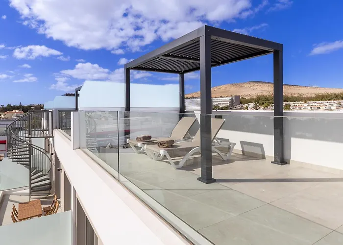 Calm Beach Apartments