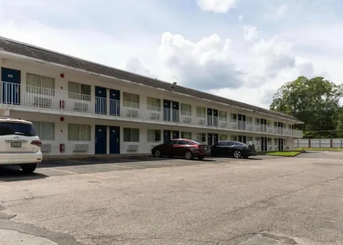 Motel 6