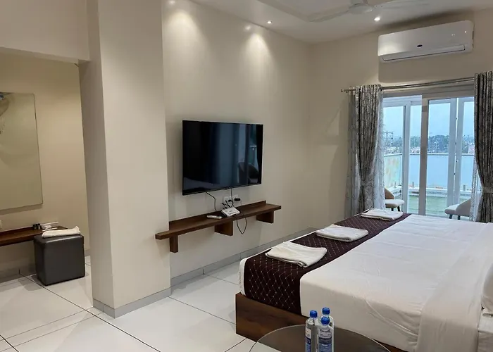 The Skyland Hotel And Restaurant