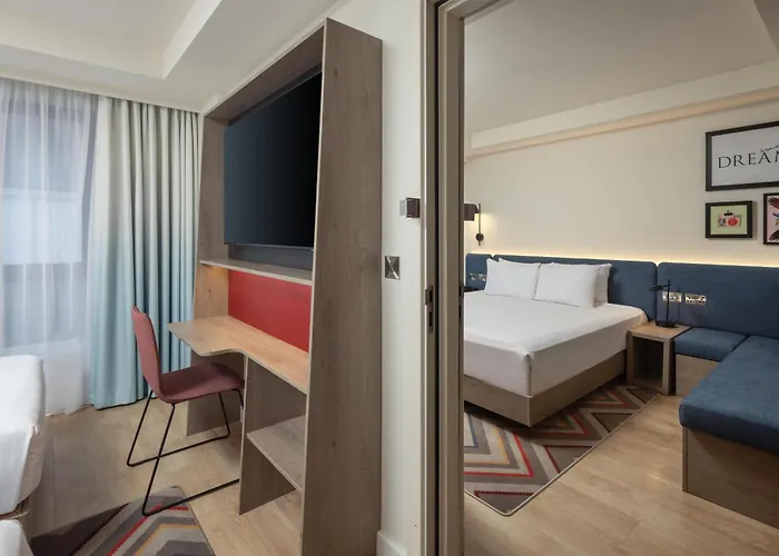 Hampton By Hilton London City