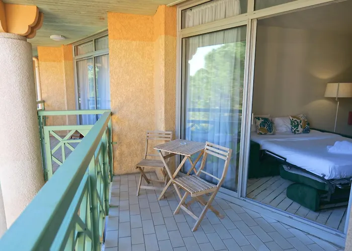 Garrigae Domaine De L'Esterel - Piscine & Spa Cinq Mondes