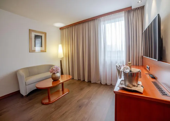 Perla, Resort & Entertainment