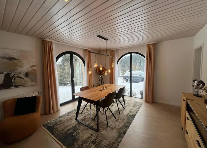 Berghotel Friedrichshoehe - Sauna, Pool & Natur
