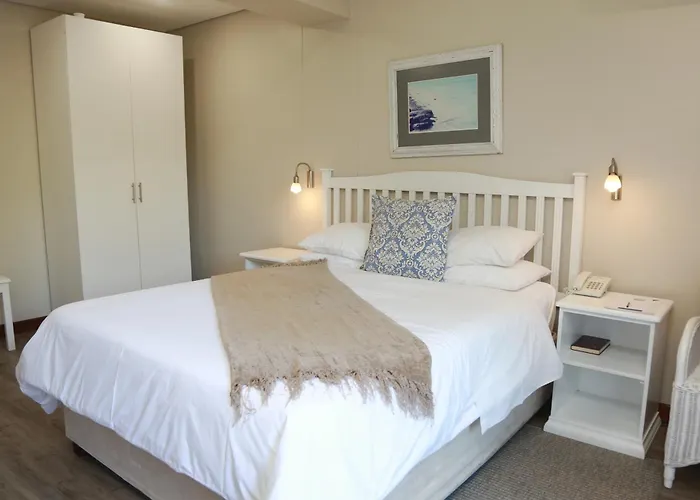 Blue Lagoon Hotel&Conference Centre