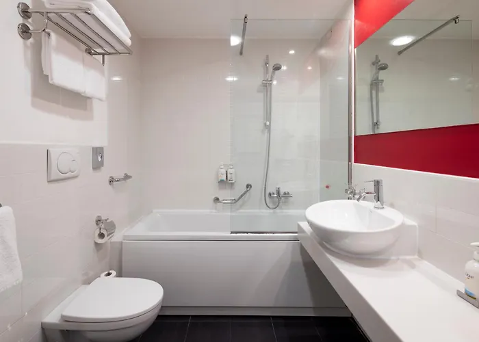 Holiday Inn Genoa City By Ihg