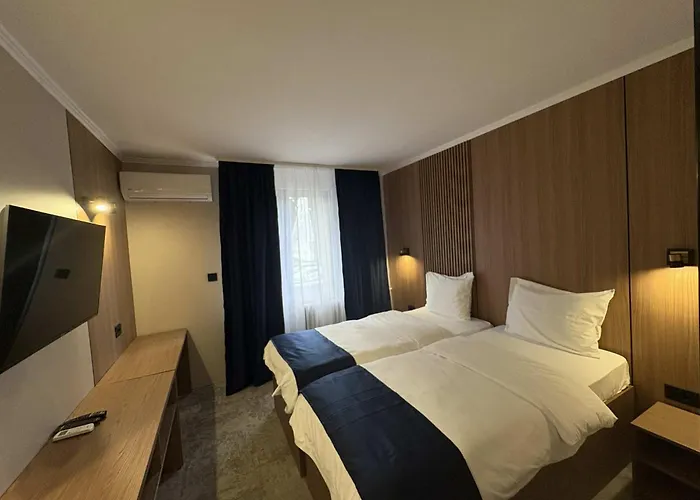 Hotel Leotar