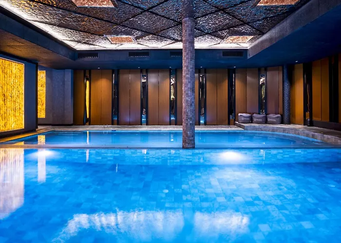 Premier Luxury Mountain Resort