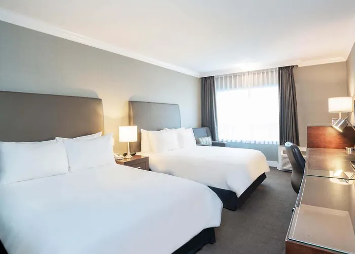 Sandman Hotel Vancouver Airport