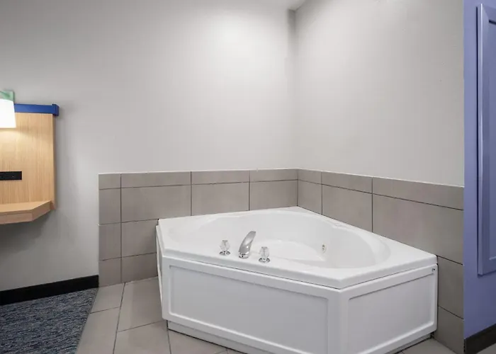 Garner Hotel Brookings By Ihg