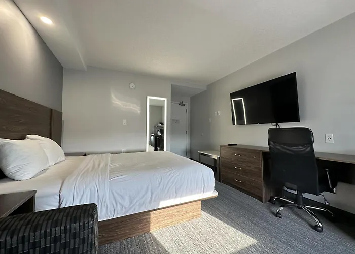 Travelodge By Wyndham Regina