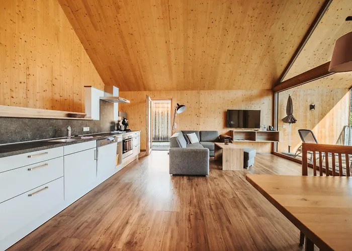 Regitnig - 4 Sterne Hotel Und Chalets