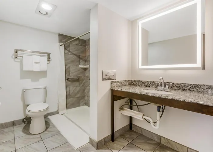 Best Western Innsuites Tucson Foothills Hotel & Suites