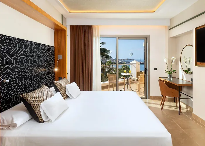 Adrián Hoteles Jardines de Nivaria