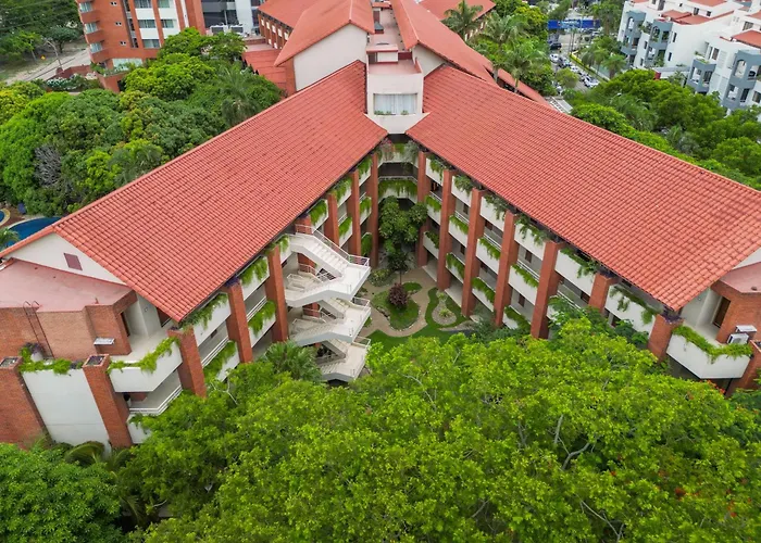 Hotel Camino Real
