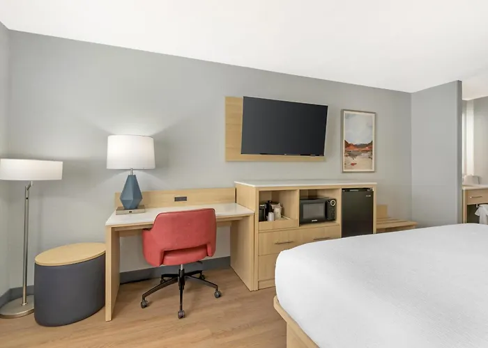 Best Western Montrose Inn