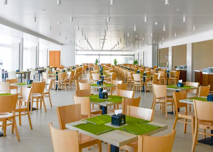 Zenith Hotel