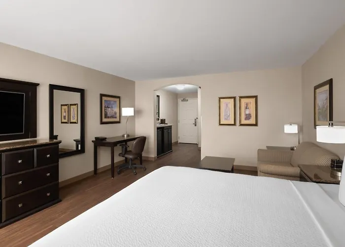 La Quinta By Wyndham Paso Robles