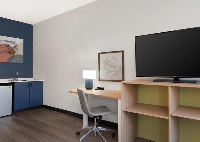 Spark By Hilton Wilmington