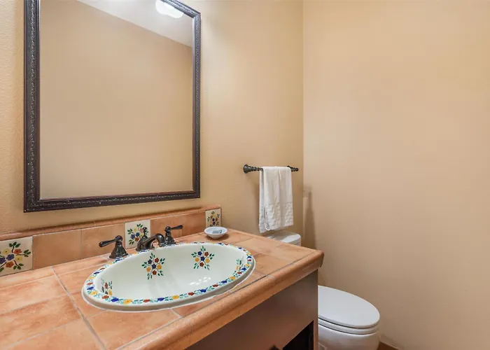 Best Western Rose Garden Inn