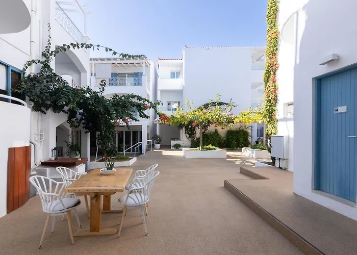 Oasis Beach Hotel