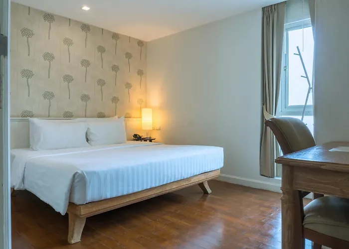 Sabai Sathorn Service Apartment