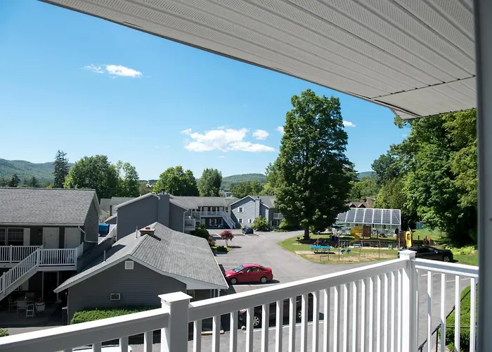 Adirondack Retreat Inn & Suites