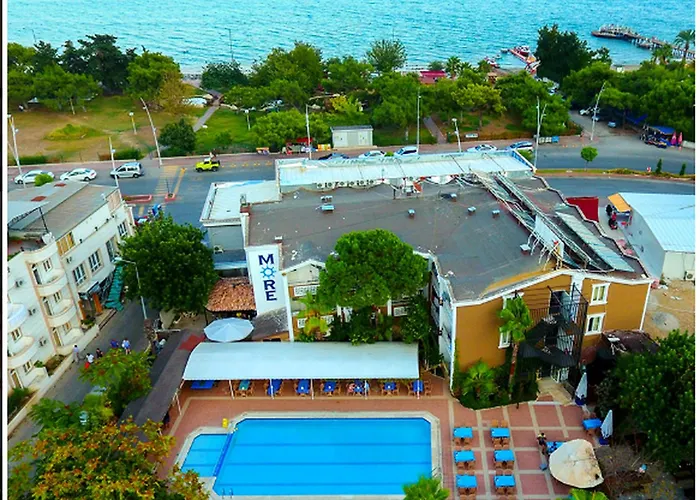 More Hotel