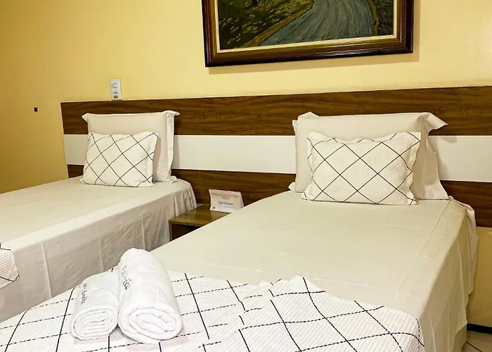Hotel Monólitos