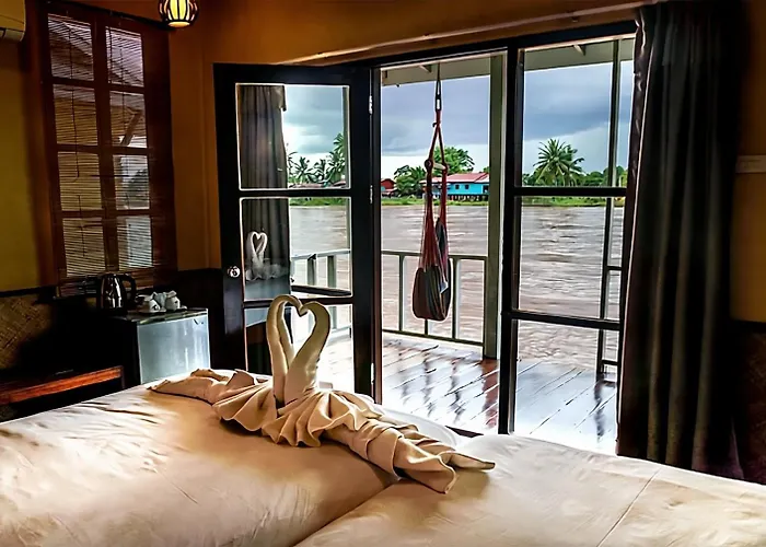 Sala Done Khone Hotel