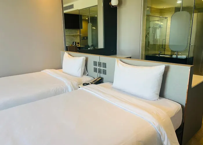 Golden City Rayong Hotel
