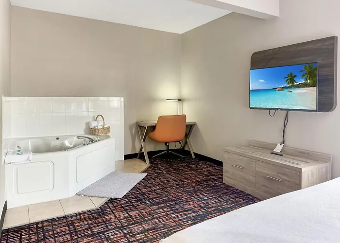 Reston Inn & Suites