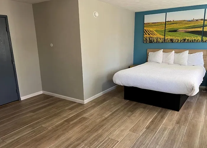 Days Inn By Wyndham Warrensburg