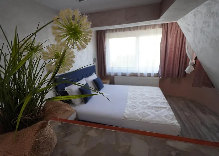 Jeweller Hotel