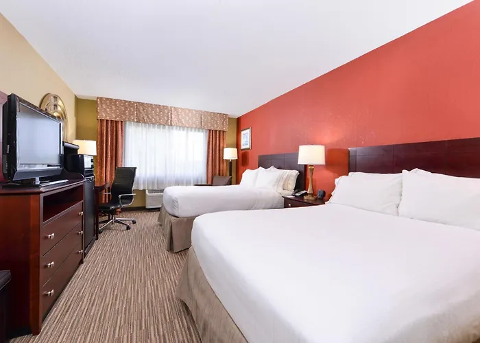 Holiday Inn Express Hotel Clearwater East - Icot Center By Ihg