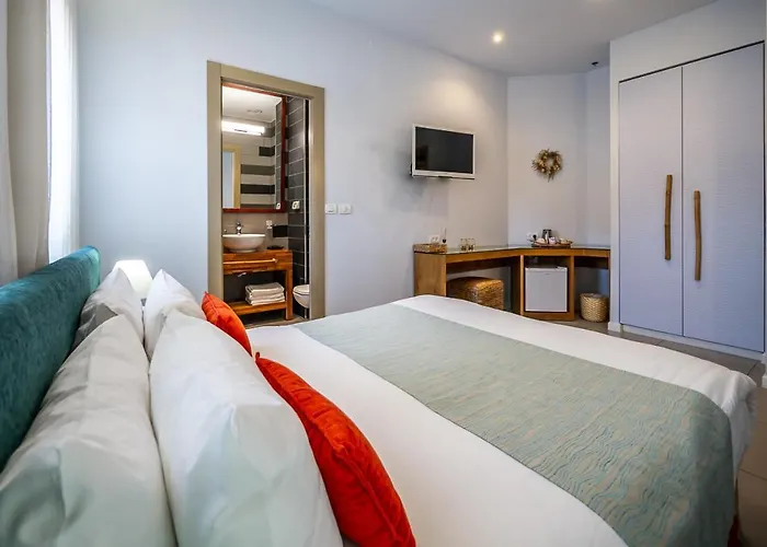 Bat Galim Boutique Hotel