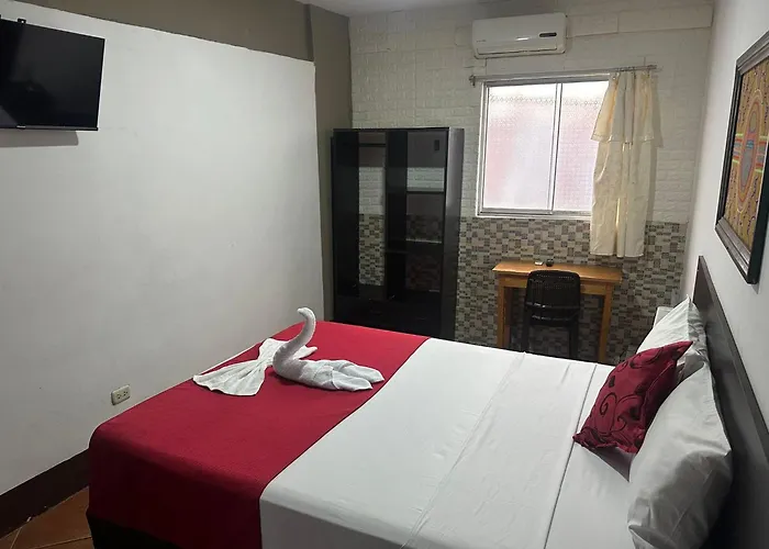 La Posada Del Cauchero Hotel & Suites