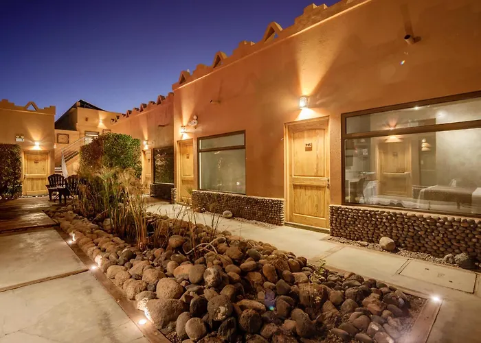 Hoteles Pueblo de Tierra
