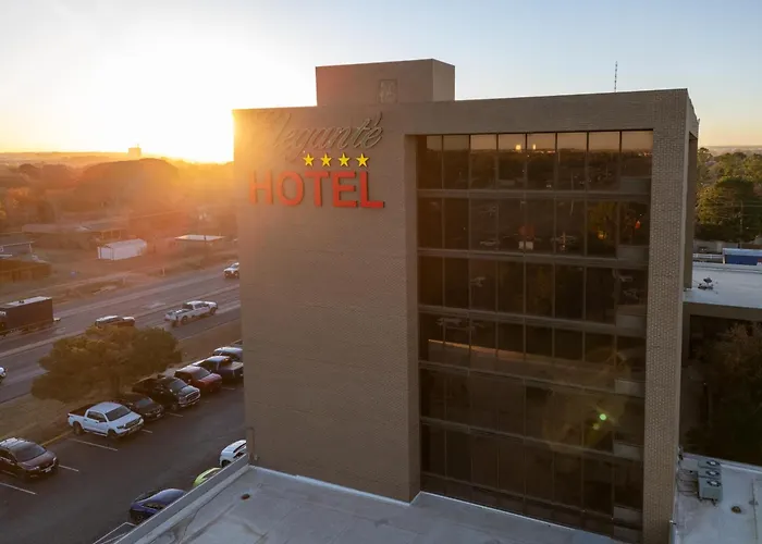 Mcm Elegante Hotel