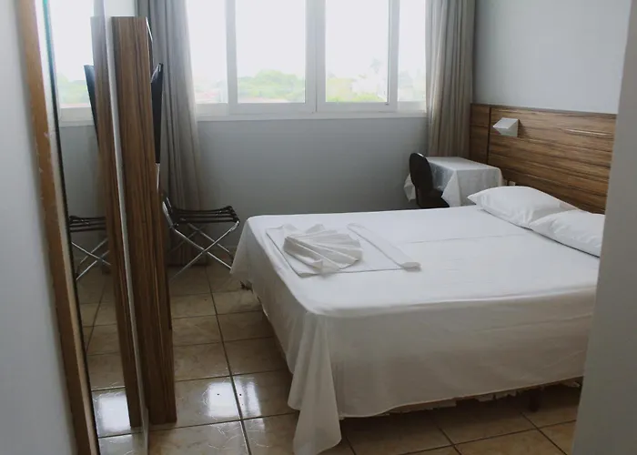 Hotel Canoeiros