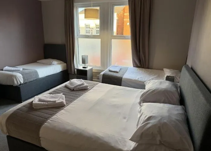 The Avenue Hotel