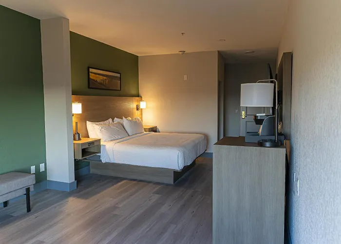 The Bridges Hotel