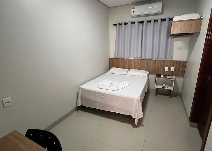 HOTEL PLAZA PONTES e LACERDA