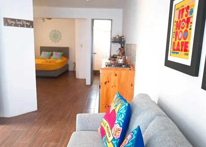 Casa Naranja