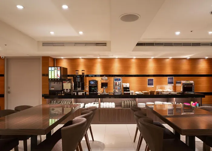 Elence Hotel