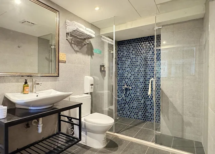 Roaders Hotel Tainan Chengda