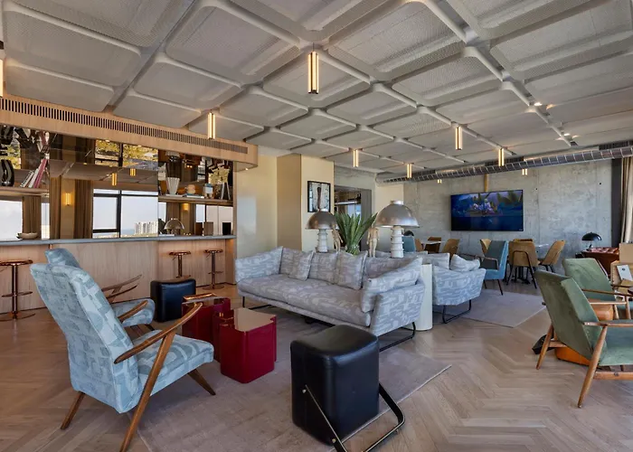 Publica Isrotel, Autograph Collection