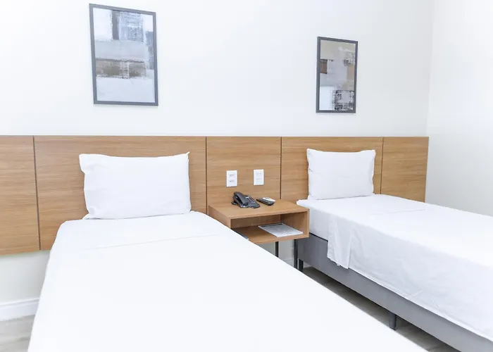 Hotel Equinocios Executive