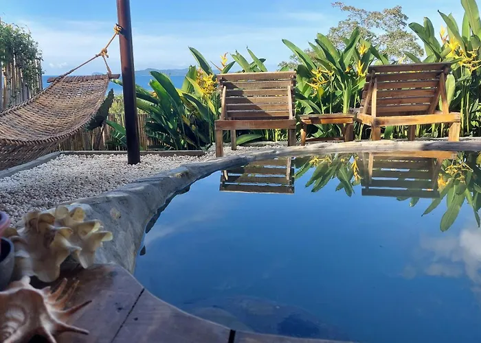 Jungle Bar Honeymoon Suite & Private Pool