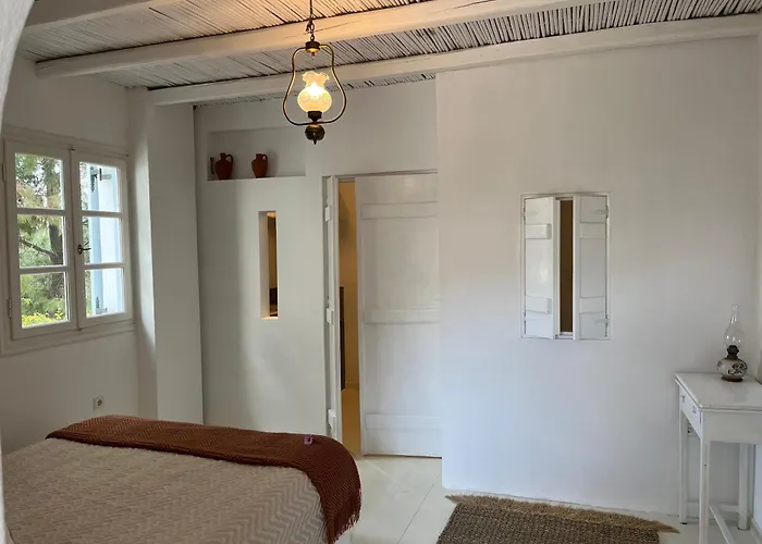 Thalassitra Village Hotel