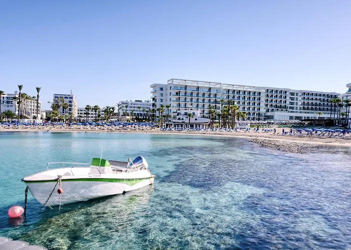 Chrysomare Beach Hotel & Resort